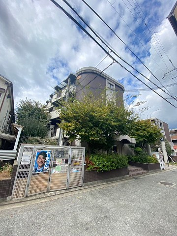 西宮市門前町の賃貸マンションの外観