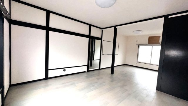 保木間2丁目店舗の洋室