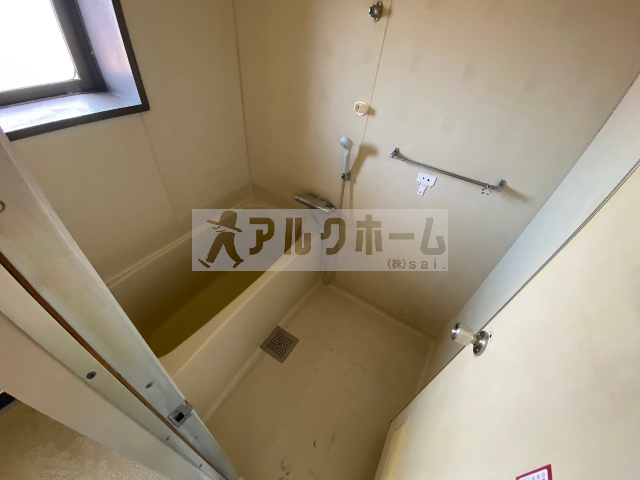 羽曳野市川向住居付き事務所の浴室
