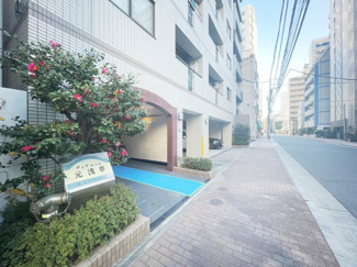 【エントランス】