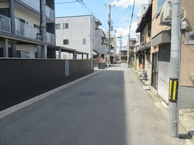 セントリヴィエ二条の周辺|前面道路