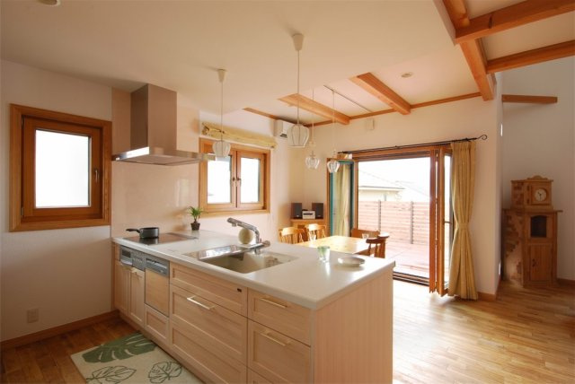 広島市安佐南区伴北7丁目　中古一戸建てのキッチン