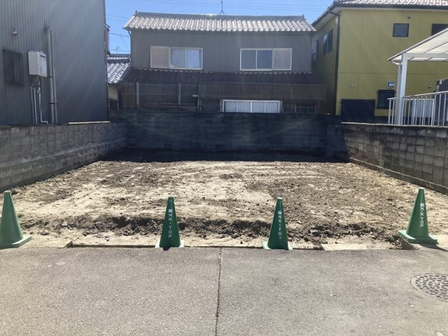 稲沢市平和町平六売地の外観