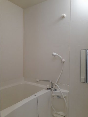 エクセル谷川Ａの浴室