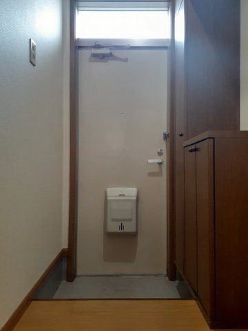 エクセル谷川Ａの玄関