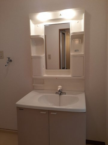 ガーデンプレイスＢの洗面所