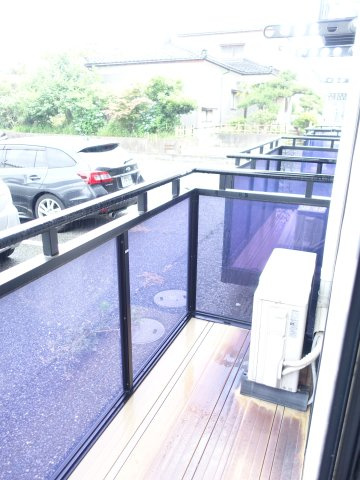 グリーンヒル近江のバルコニー