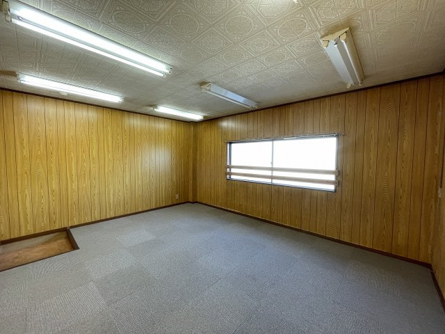 第一サンロードあさひ事業用の内装