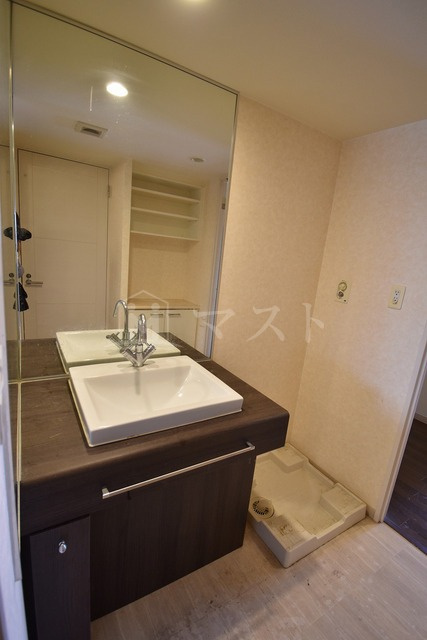 KDX堺筋本町レジデンスの洗面所