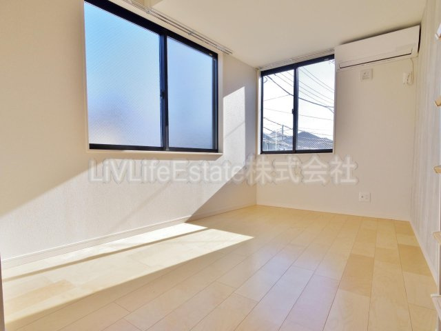 フォレストタウンＹの居間・リビング