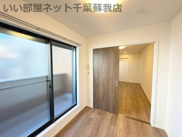 YR蘇我 の居間・リビング|こちらのリビングで趣味の時間をお楽しみください