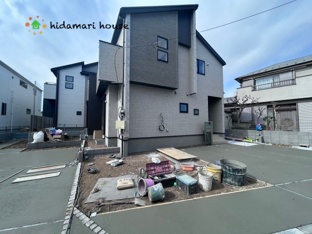 上尾市原市　11期　新築一戸建て　ブルーミングガーデン　02の外観