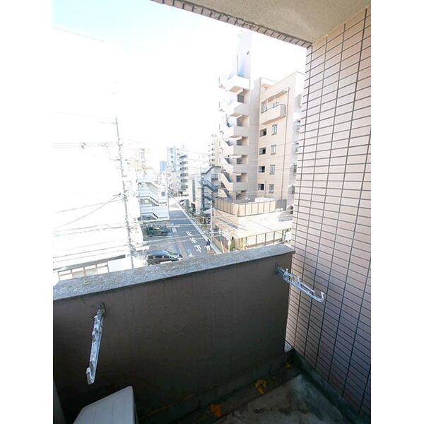 アビニヨン千種のバルコニー