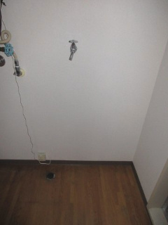 【設備】 | メゾン河原 | 洗濯機置き場