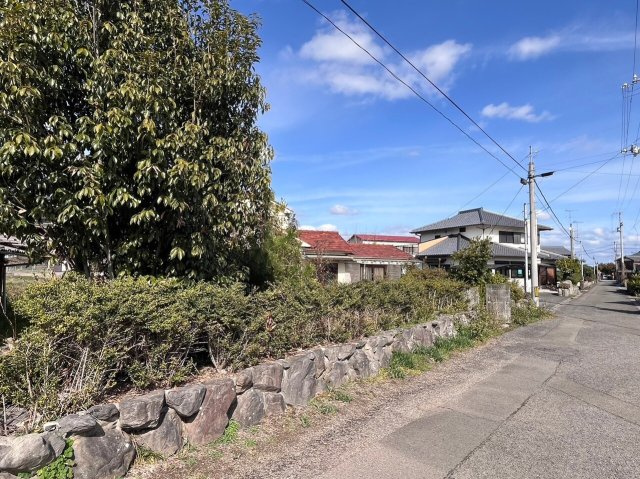 丹原町長野1089-4の周辺