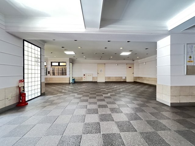 ダイアパレス北六甲　のロビー