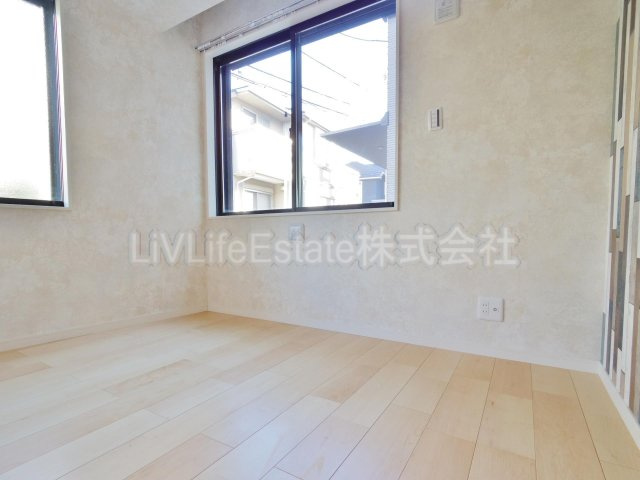 フォレストタウンＲの居間・リビング