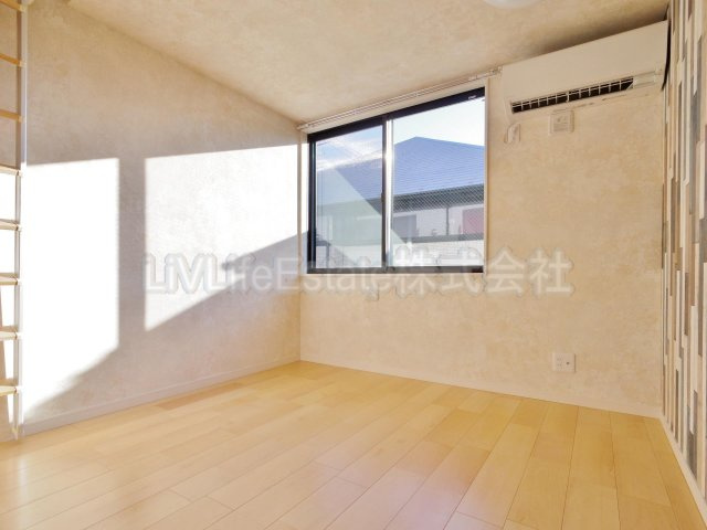 フォレストタウンＲの居間・リビング