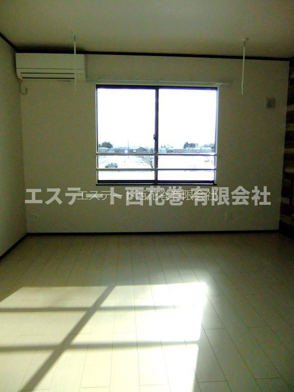 Arrotsk（アルトスク）Bの和室