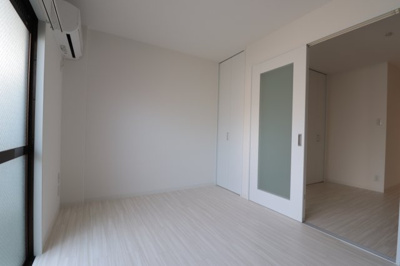 【洋室】 | ロイヤルハイム八芳園