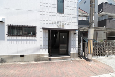 【エントランス】 | ロイヤルハイム八芳園