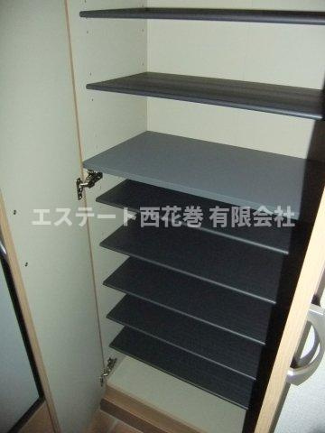 Arrotsk（アルトスク）Ａの収納|大型シューズボックス