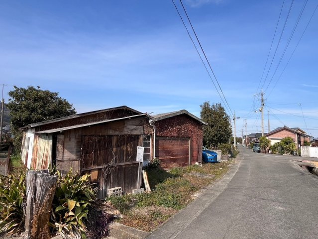 西条市丹原町長野1089-3の周辺