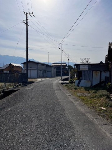西条市丹原町長野1089-3の外観