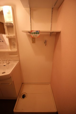 【設備】 | カーサフィオーレ壱番館 | ★室内洗濯機置き場★