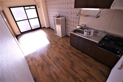 【居間・リビング】 | カーサフィオーレ壱番館