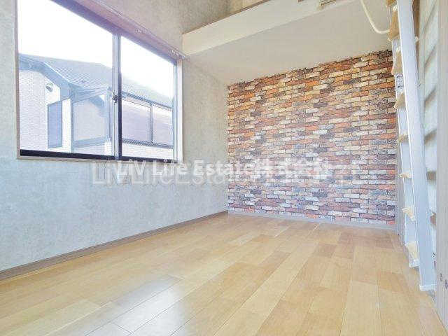 フォレストタウンＨの居間・リビング