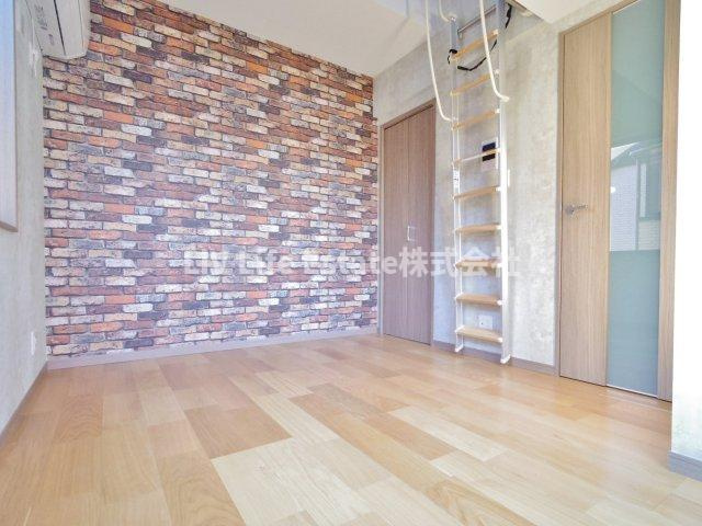 フォレストタウンＨの居間・リビング