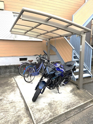 【その他共用部分】 | ハイツヤマザキ | 入居者さん専用無料駐輪場ありますよ