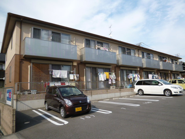 倉敷市児島上の町４丁目のアパートの外観