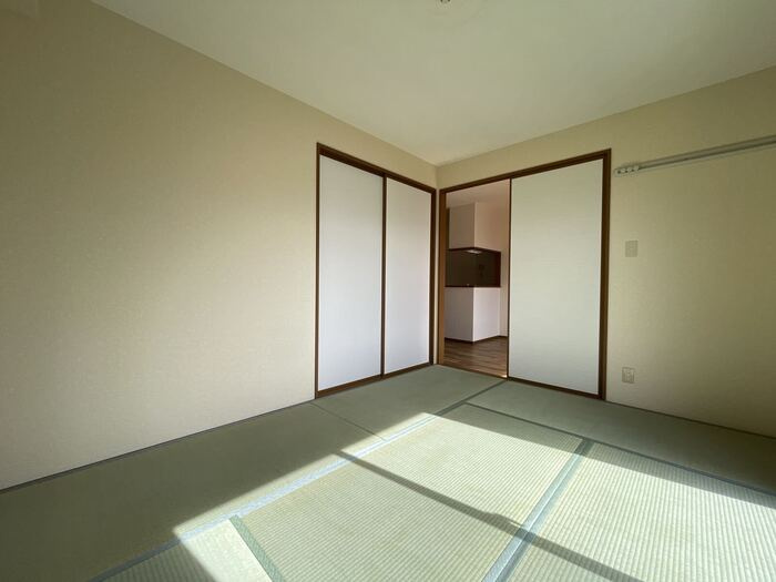 シンフォニータウンⅠ　Ｂ棟の和室