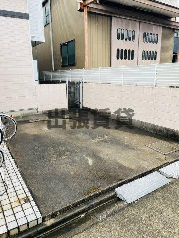 仲介手数料０円！アーバンライフ東枇杷島の駐車場