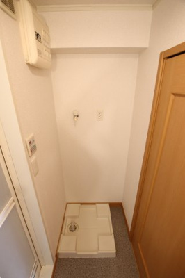 【設備】 | インターヴィラ雅 | 室内洗濯機置き場