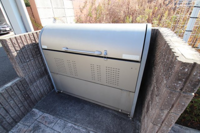 【その他共用部分】 | インターヴィラ雅 | 敷地内ゴミ捨場