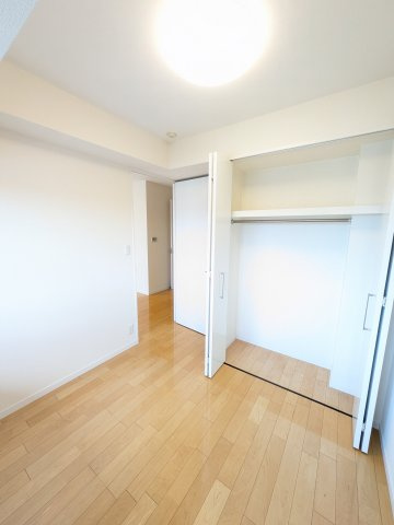 ブランピエール弐番館の洋室