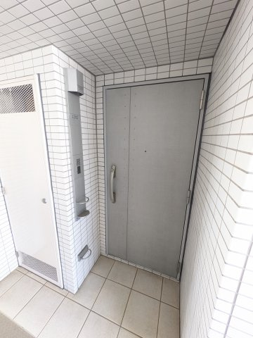 ブランピエール弐番館の居間・リビング