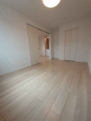 カーサ・アラーキデ　Ⅲの寝室|クローゼット付の寝室です☆