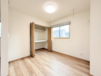 【ダイニング】