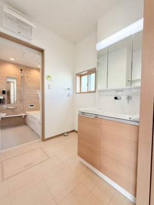 【独立洗面台】