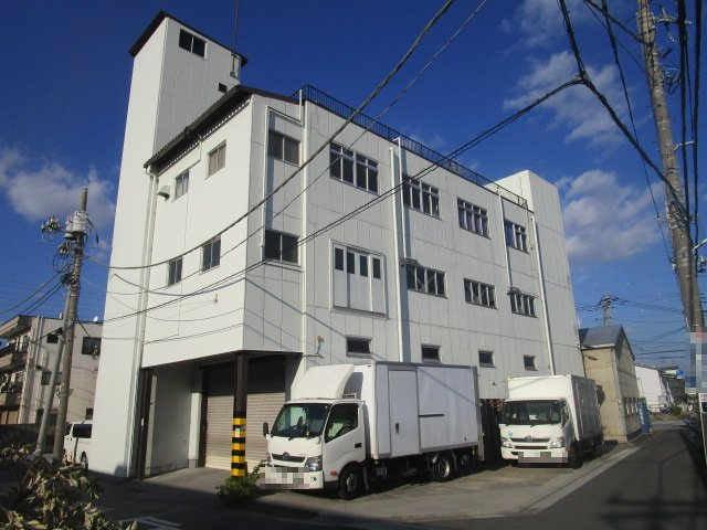 川口市江戸２丁目の倉庫の外観