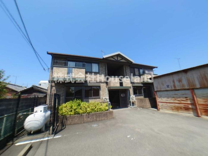 ラ・フェール砂山の外観