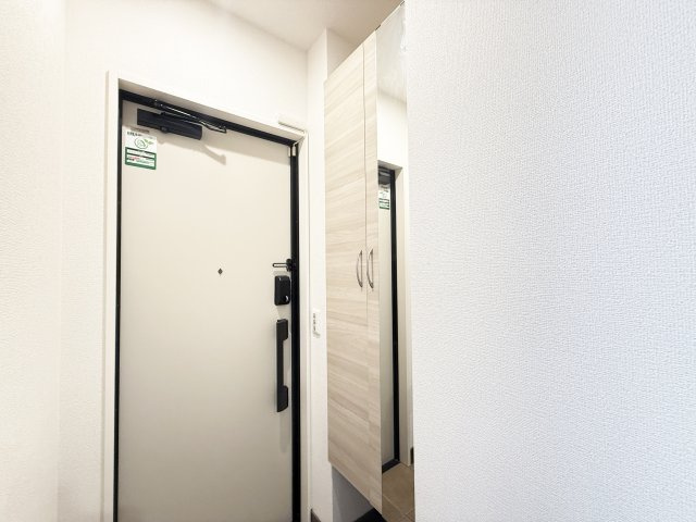 CLARIS朴のきの玄関