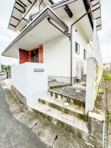 野中町住宅のエントランス|清潔なエントランス♪