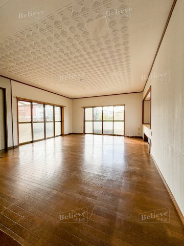 野中町住宅の内装