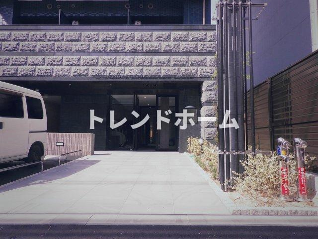 プレサンス心斎橋ソレイユのエントランス|選べる家電プランあり！！