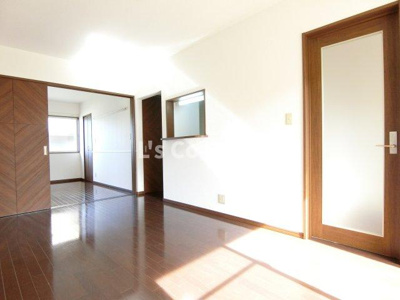 【内装】 | ＷＩＳＨ南光台 | １１．２帖のＬＤＫ。カウンターキッチンです。